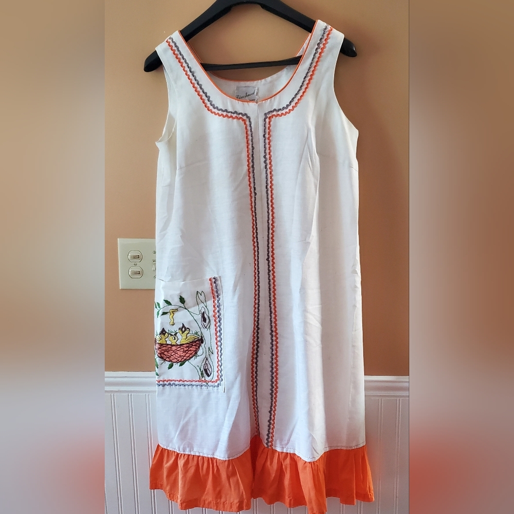 Vintage 1960s House Dress Lisa Smock Tent Dress